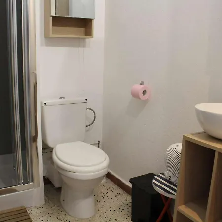 Apartment Lumineux A 50m De La Plage, Grand Balcon, Parking, Animaux Acceptes, Menage Inclus - Fr-1-229c-67 Port-la-Nouvelle